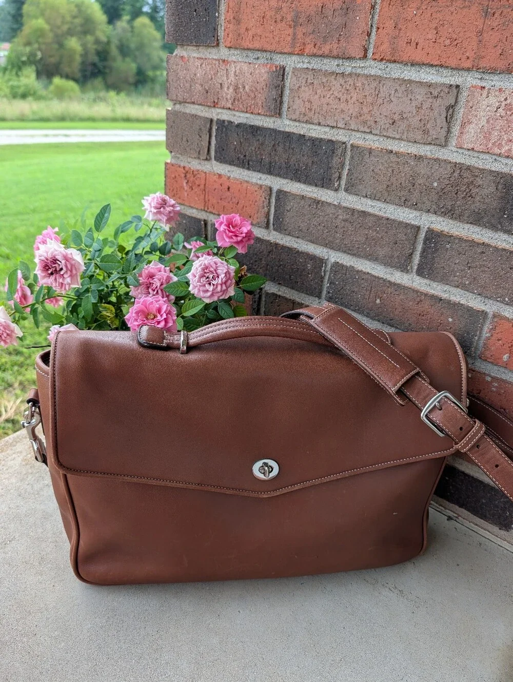 🤎 Vintage Coach Wellington #F06457 Genuine Smooth Leather Adjustable Messenger